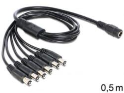 Delock 5.5 x 2.1 mm 1 x anya > 6 x apa DC elosztókábel 0, 5m fekete (83289)