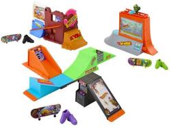 Vlnka Mattel Hot Wheels SKATES FINGERBOARD SKATEPARK SET DE JOC, mai multe tipuri (HGT91) Figurina