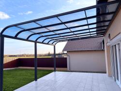 Aluplex 4X6 m-es 3 lábon álló teraszfedés, pergola