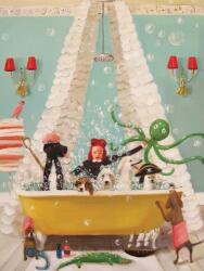 New York Puzzle Company - Habfürdő 1000 darabos kirakó (NPZJH2210)