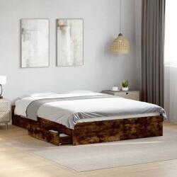 vidaXL füstös tölgy színű szerelt fa ágykeret fiókokkal 135 x 190 cm (3280696)