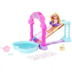 Mattel Barbie Chelsea baba medencével és csúszdával (HTK39) - jatekbirodalom
