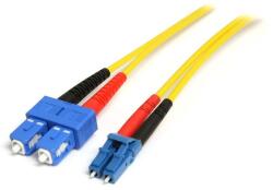 StarTech SMFIBLCSC10 Optikai Patch Kábel - LC-SC Duplex, SM, 10 m, Sárga