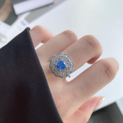 Modart Inel argint, dama, argint 925, model statement, zirconii albe, cristale bleu ciel, argintiu, 5, 44 gr (1213)