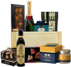 Ajándékküldő szolgálat Moët gourmet faláda