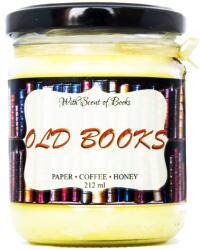 With Scent of Books Lumanare parfumata - Old Books, 212 ml