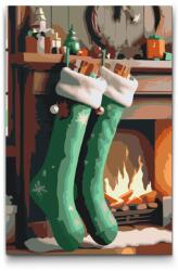  Festés számok szerint - Karácsonyi zoknik a kandallón Méret: 40x60cm, Keretezés: Kartonlemezen
