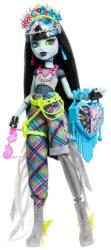 Mattel Monster High: Mulatság Frankie baba (HXH79)