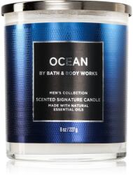 Bath & Body Works Ocean lumânare parfumată 227 g