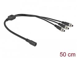 Delock DC megosztó kábel 5, 5 x 2, 1 mm 1 db. anya 3 db. apa csavarható (86572)