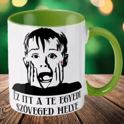 Deconline Customs Egyedi feliratos karácsonyi bögre "Reszkessetek Betörők Kevin" pufi hatású zöld bögre (DO129190-GREEN-MUG)