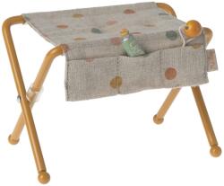 Maileg Accesorii pentru casuta de papusi - Masuta de infasat - OCHER - Maileg