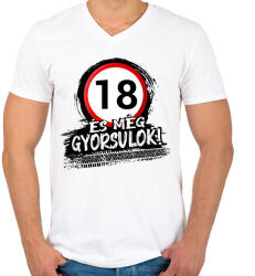 printfashion 18 születésnap és még gyorsulok - Férfi V-nyakú póló - Fehér (12847590)