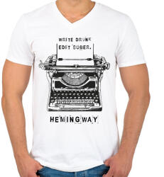 printfashion Írj részegen, szerkessz józanul - Hamingway - Férfi V-nyakú póló - Fehér (7118146)
