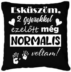 printfashion 2 gyerekkel ezelőtt normális voltam - Párnahuzat, Díszpárnahuzat - Fekete (13844572)