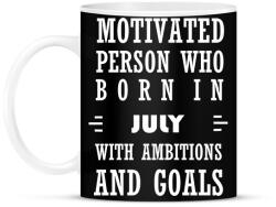 printfashion Júliusi születésű motivált személy ambíciókkal és célokkal - Bögre - Fekete (1284444)
