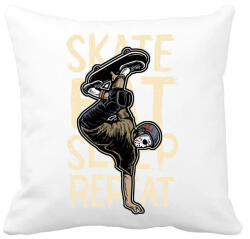 printfashion Skate Eat Sleep Repeat - Párnahuzat, Díszpárnahuzat - Fehér (365634)