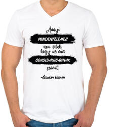 printfashion Örkény István - Annyi mindenféléhez nem értek - Férfi V-nyakú póló - Fehér (6612555)