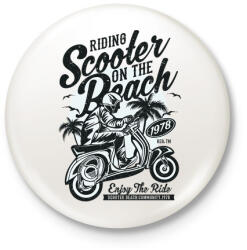 printfashion Száguldás a tengerparton - Kitűző, hűtőmágnes - Fehér (3075613)