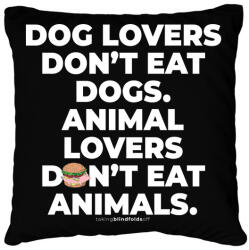 printfashion Animal lovers don't eat animals - vegán aktivista grafika #3 - Párnahuzat, Díszpárnahuzat - Fekete (3906754)