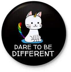 printfashion Dare to be different - Kitűző, hűtőmágnes - Fekete (9460015)
