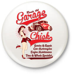 printfashion Garázs csaj - Kitűző, hűtőmágnes - Fehér (3074408)