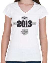 printfashion born-in-2013-(dark&lightgrey) - Női V-nyakú póló - Fehér (477655)