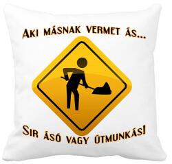 printfashion aki másnak vermet ás. . . - Párnahuzat, Díszpárnahuzat - Fehér (2088174)