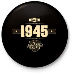 printfashion born-in-1945-cream-choco - Kitűző, hűtőmágnes - Fekete (3093942)