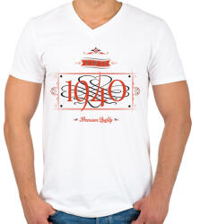 printfashion since-1940-red-black - Férfi V-nyakú póló - Fehér (524509)