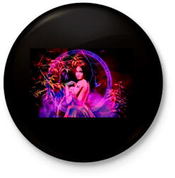 printfashion fantasy portré - Kitűző, hűtőmágnes - Fekete (3096432)