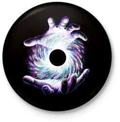 printfashion Fekete lyuk - Kitűző, hűtőmágnes - Fekete (3092481)