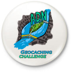 printfashion ADN geocaching - Kitűző, hűtőmágnes - Fehér (4157903)