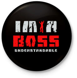 printfashion IM A BOSS - Kitűző, hűtőmágnes - Fekete (7239239)