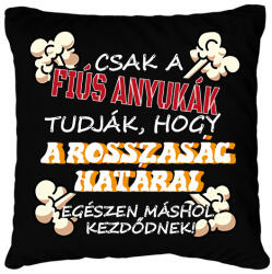 printfashion Csak a fiús anyukák tudják. . . - Párnahuzat, Díszpárnahuzat - Fekete (16736183)