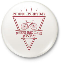 printfashion Riding everyday - Kitűző, hűtőmágnes - Fehér (7435201)