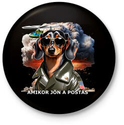 printfashion amikor jön a postás - TACSKÓ - Kitűző, hűtőmágnes - Fekete (15217374)