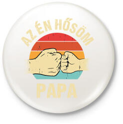 printfashion Az én hősöm papa - Kitűző, hűtőmágnes - Fehér (16411322)