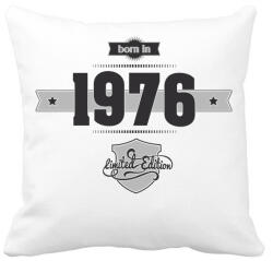printfashion born-in-1976-(dark&lightgrey) - Párnahuzat, Díszpárnahuzat - Fehér (472506)