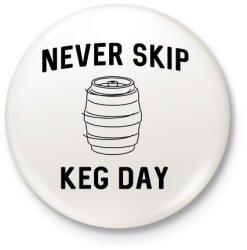 printfashion keg day - Kitűző, hűtőmágnes - Fehér (3082412)