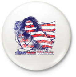 printfashion Amerikai lány - Kitűző, hűtőmágnes - Fehér (3074318)