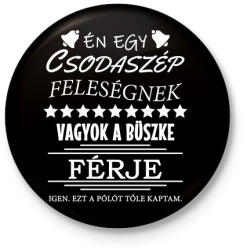 printfashion Büszke férj - Kitűző, hűtőmágnes - Fekete (3100012)