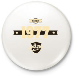 printfashion born-in-1977-cream-choco - Kitűző, hűtőmágnes - Fehér (3076855)