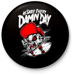 printfashion Minden átkozott nap - Kitűző, hűtőmágnes - Fekete (3090898)