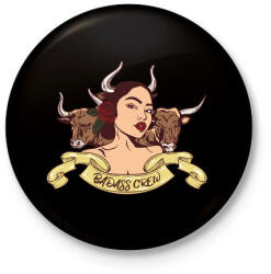 printfashion Rossz kislány - Kitűző, hűtőmágnes - Fekete (3092977)