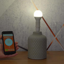 OSRAM Smart+ WIFI E14 LED, 4, 9 W, hidegfehér/melegfehér, 470 lm, opál (Classic) (4058075778634)