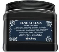 Davines Heart Of Glass Intense Treatment mască pentru întărire pentru par vopsit, decolorat și tratat chimic 750 ml