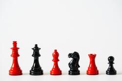 Italfama Staunton Black&Red fa sakkfigurák