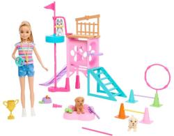 Barbie și Stacie în misiune de salvare - Set de joacă Școală de Câini (HRM10)