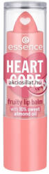 Essence Heart Core Fruity ajakbalzsam 03